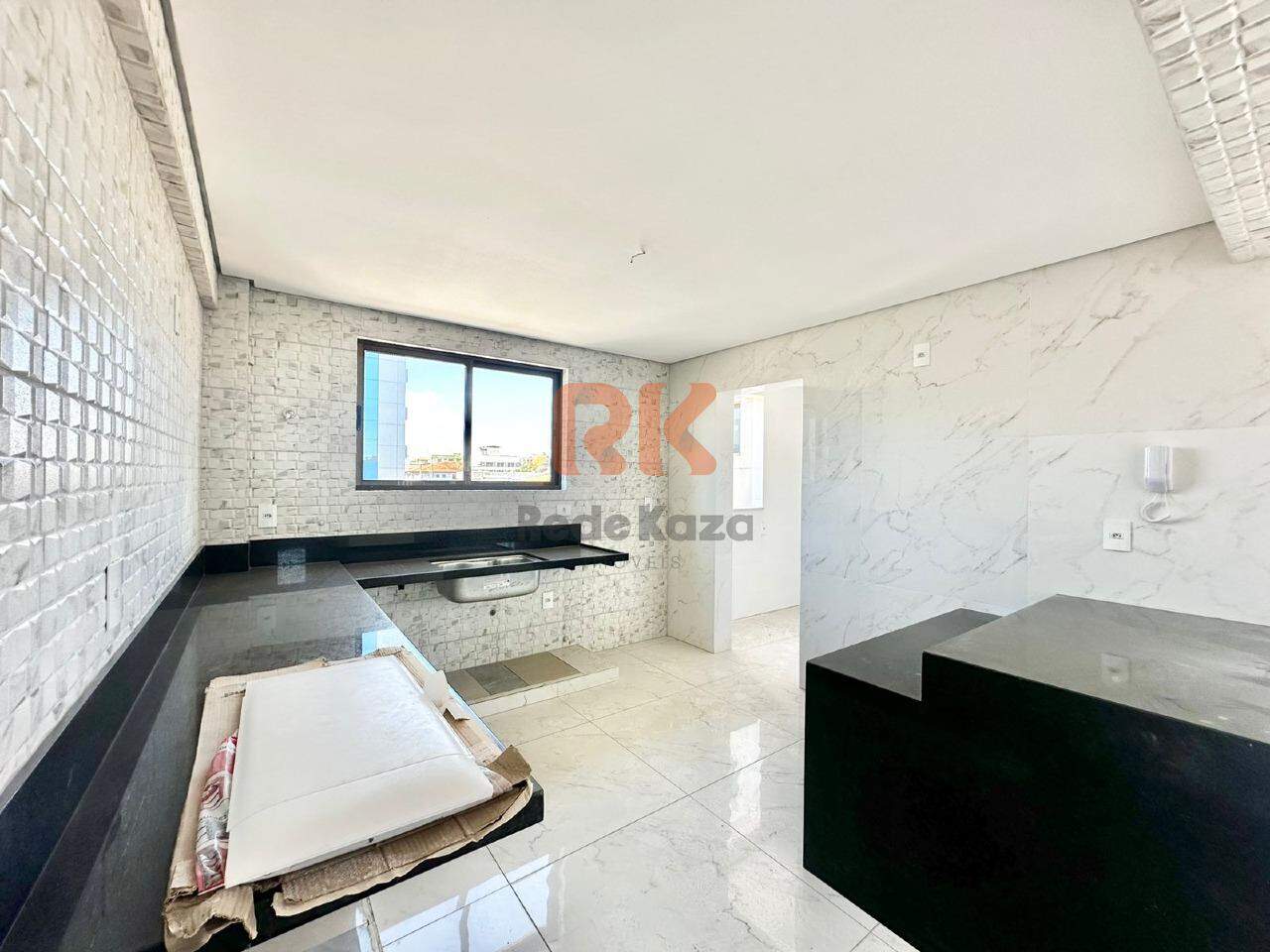 Apartamento à venda no Liberdade: 