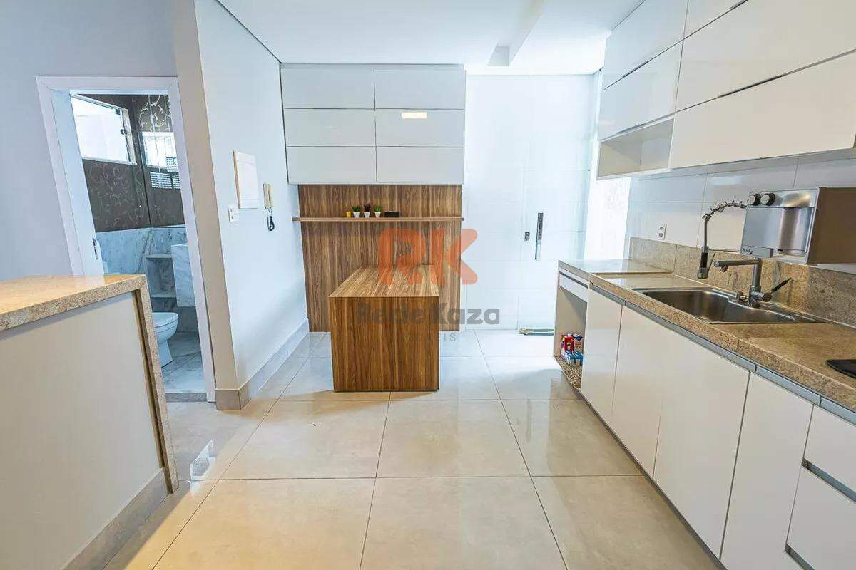 Casa à venda no Serrano: 