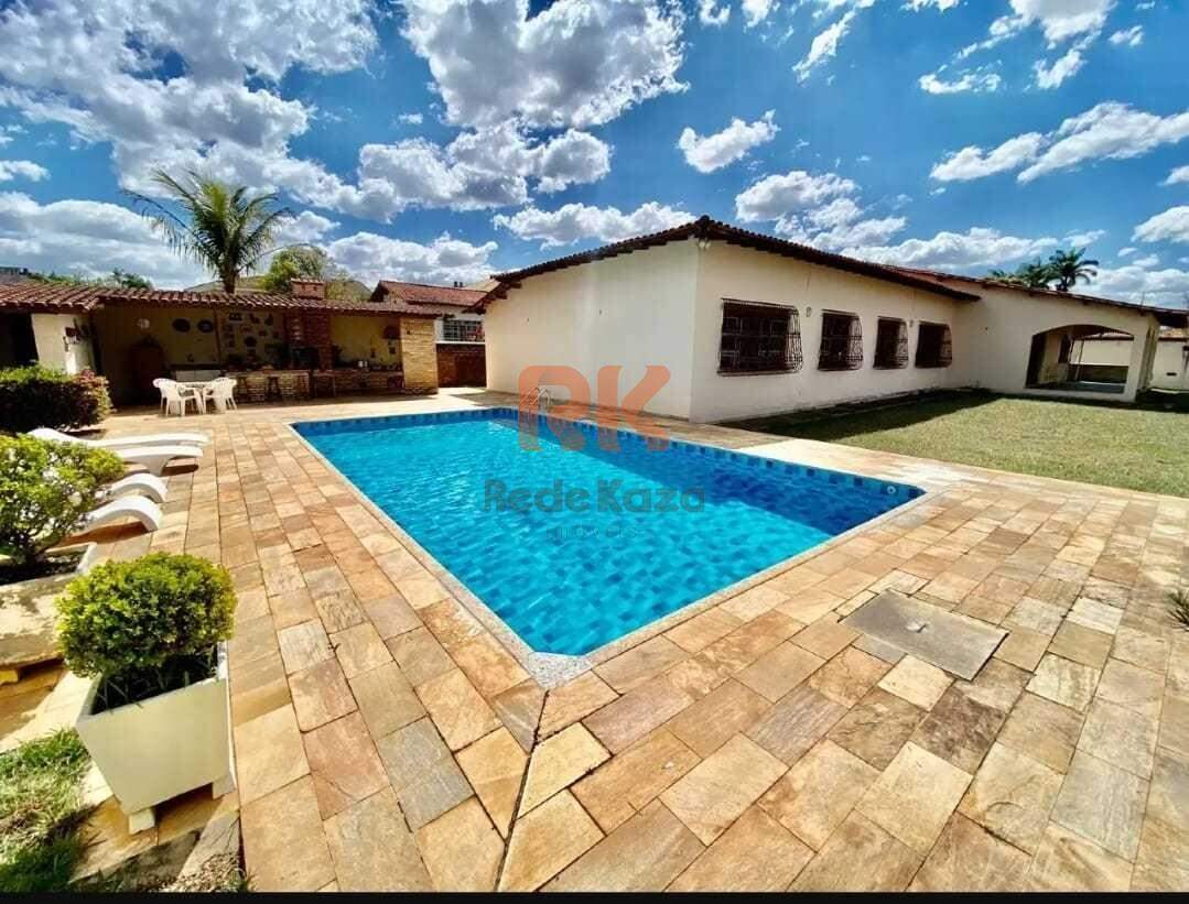 Casa à venda no Bandeirantes: 