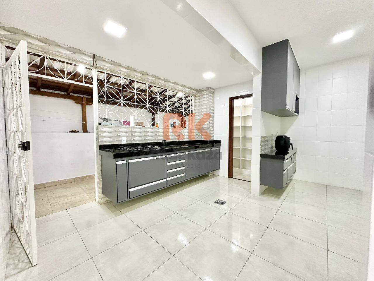 Área privativa à venda no Itapoã: 