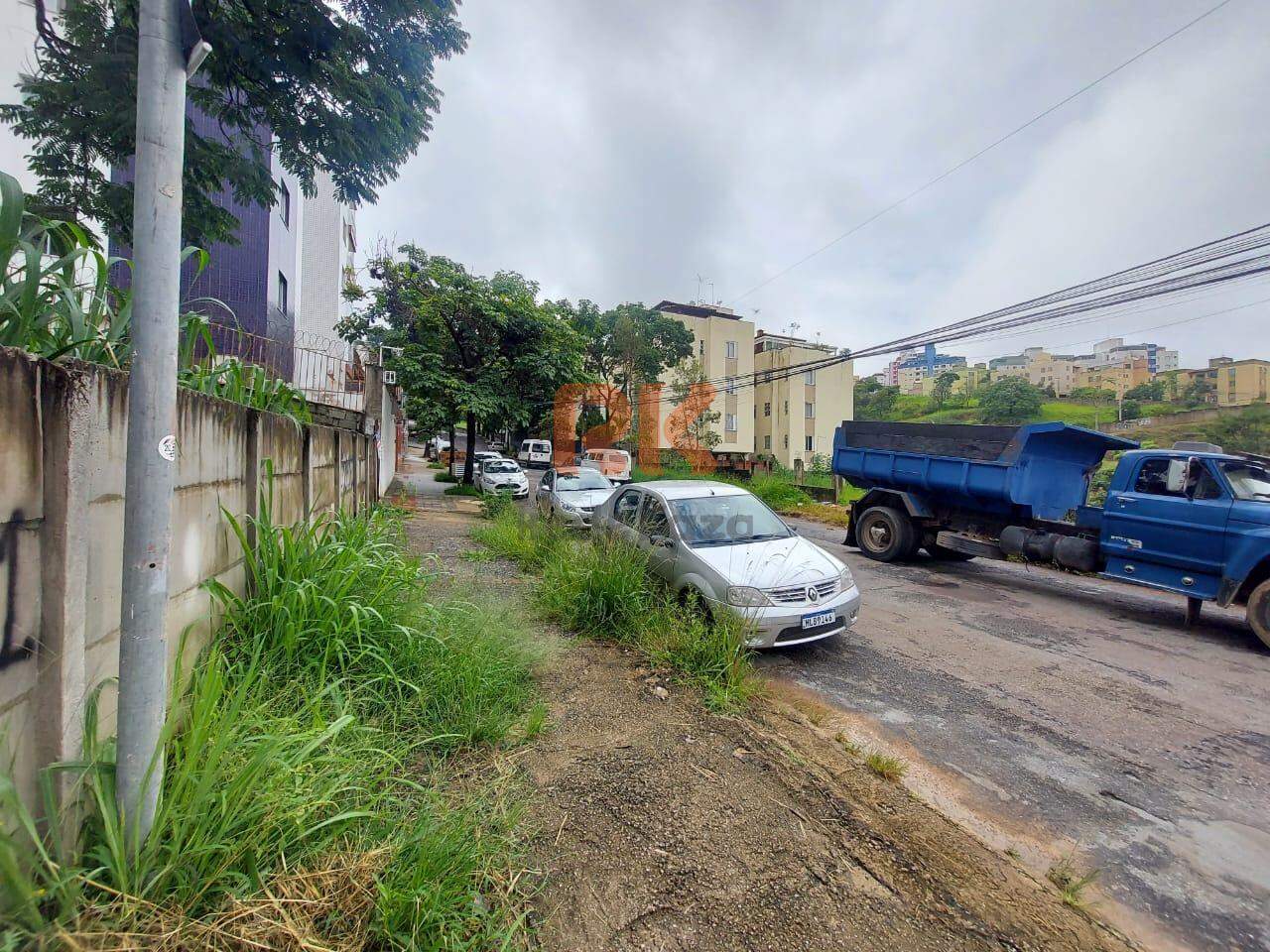 Lote à venda no Manacás: 