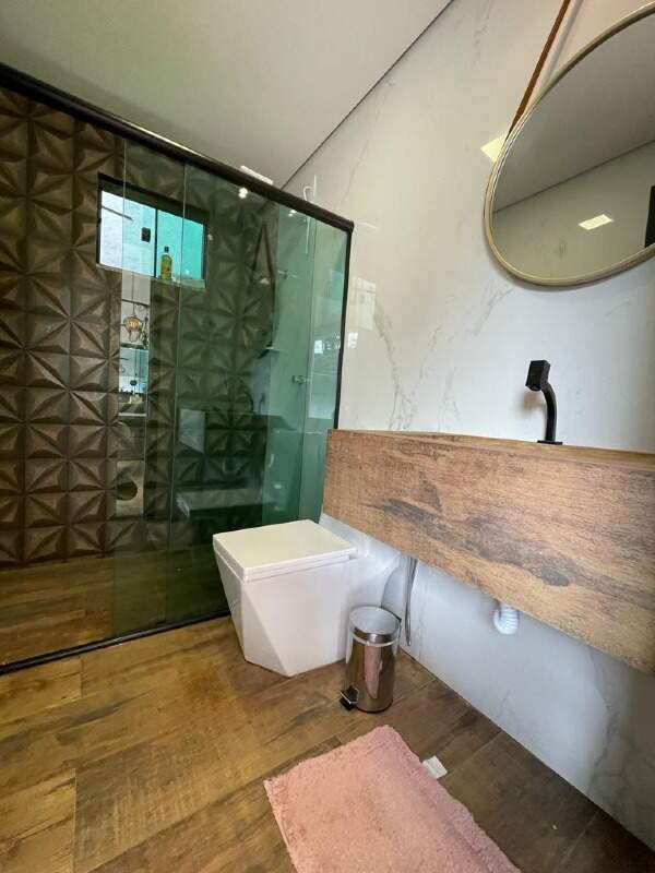 Casa à venda no Bandeirantes: 