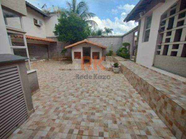 Casa à venda no Bandeirantes: 