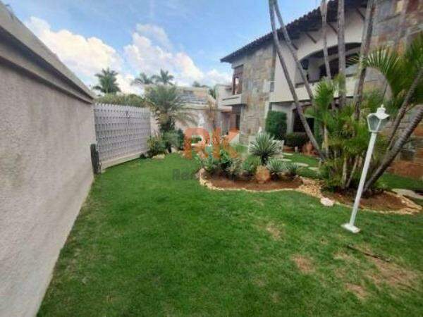 Casa à venda no Bandeirantes: 