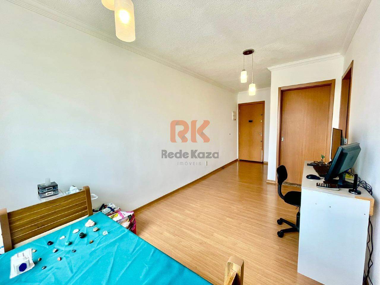 Apartamento à venda no Cabral: 