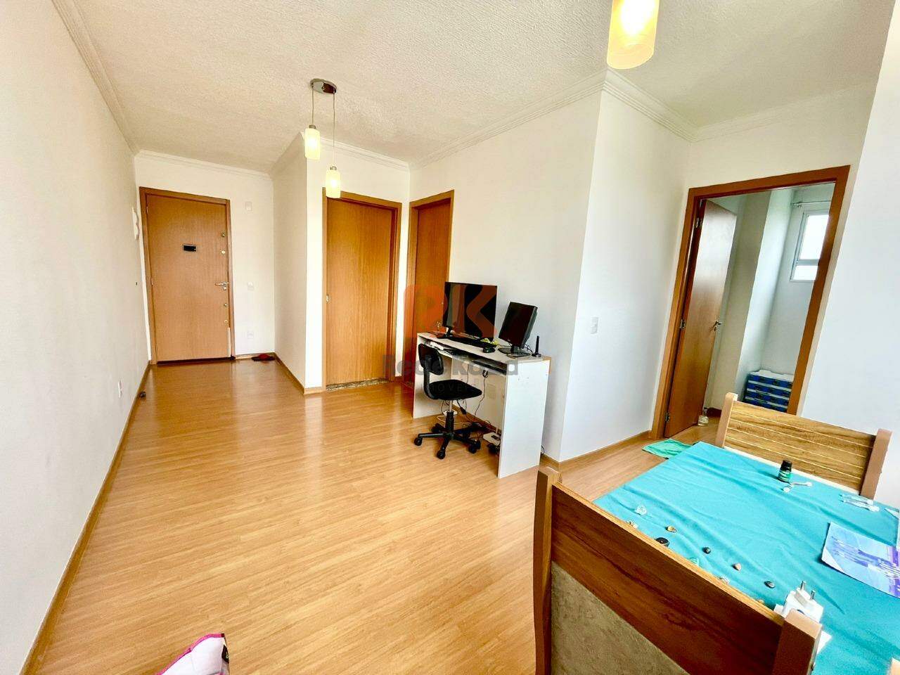 Apartamento à venda no Cabral: 