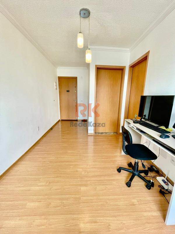 Apartamento à venda no Cabral: 