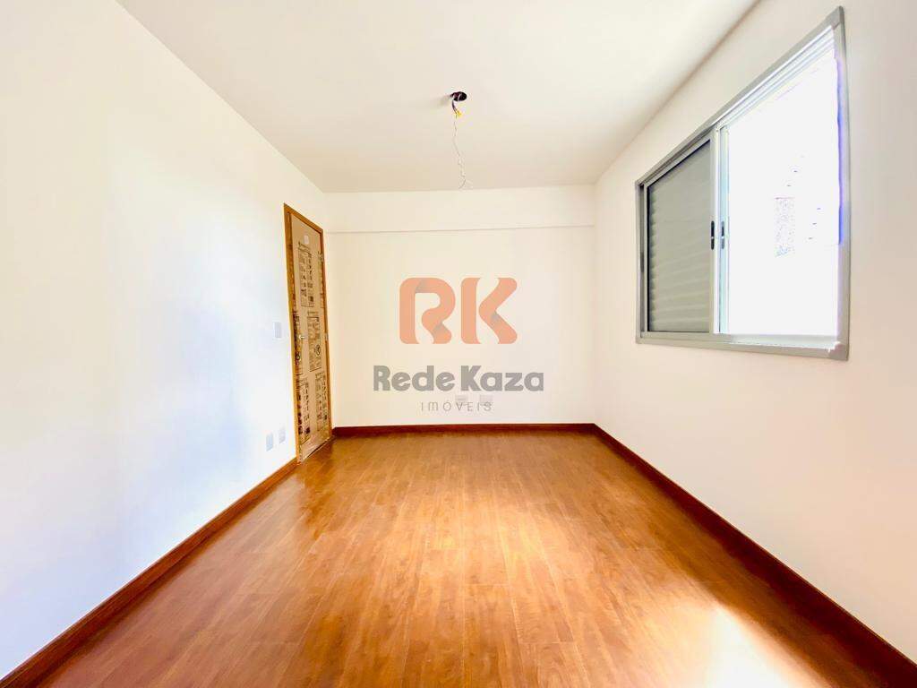 Cobertura à venda no Itapoã: 