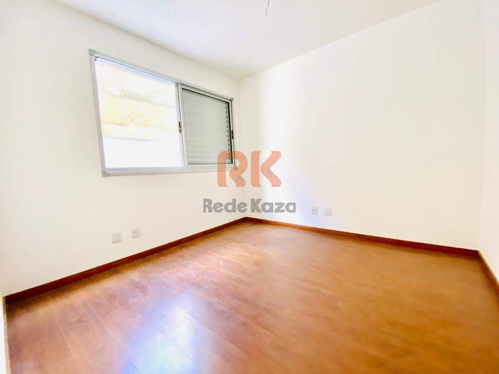 Cobertura à venda no Itapoã: 