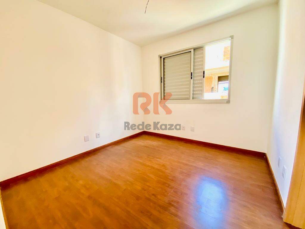 Cobertura à venda no Itapoã: 