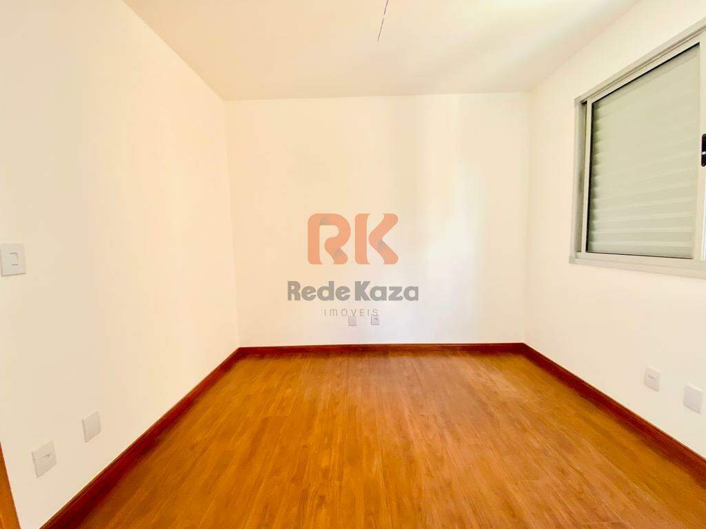 Cobertura à venda no Itapoã: 