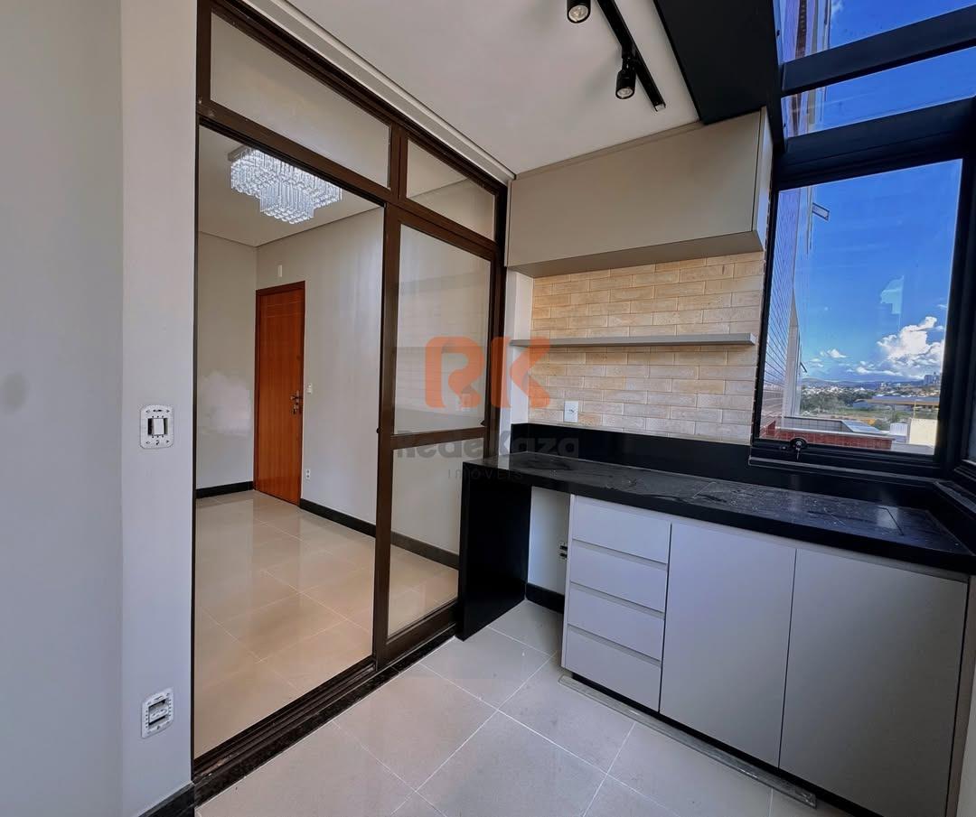 Apartamento à venda no Dona Clara: 