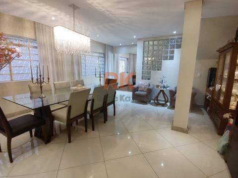 Casa à venda no Castelo: 