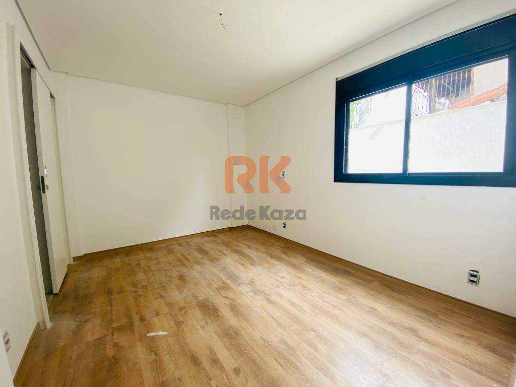 Área privativa à venda no Santa Rosa: 