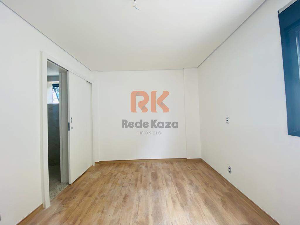 Área privativa à venda no Santa Rosa: 