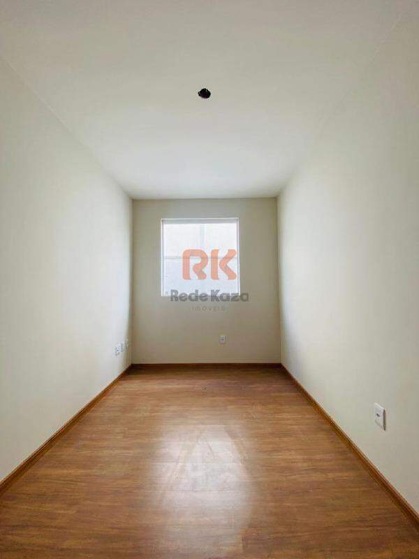 Casa à venda no Itapoã: 