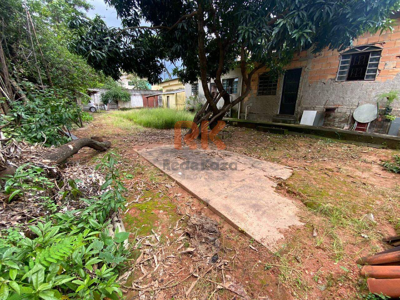 Lote à venda no Dona Clara: 