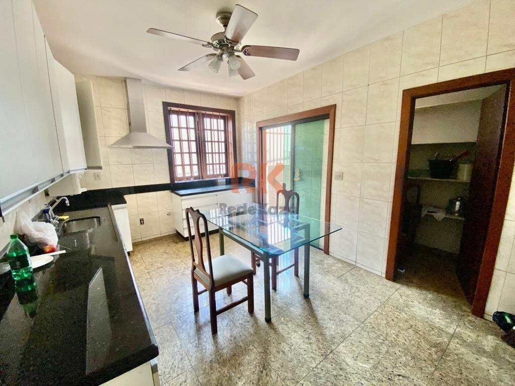 Casa à venda no São Luiz: 