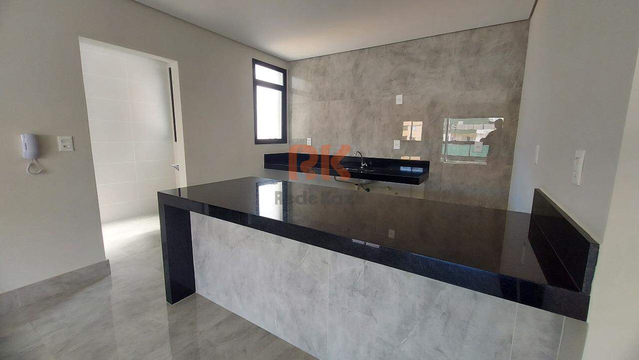 Apartamento à venda no Castelo: 