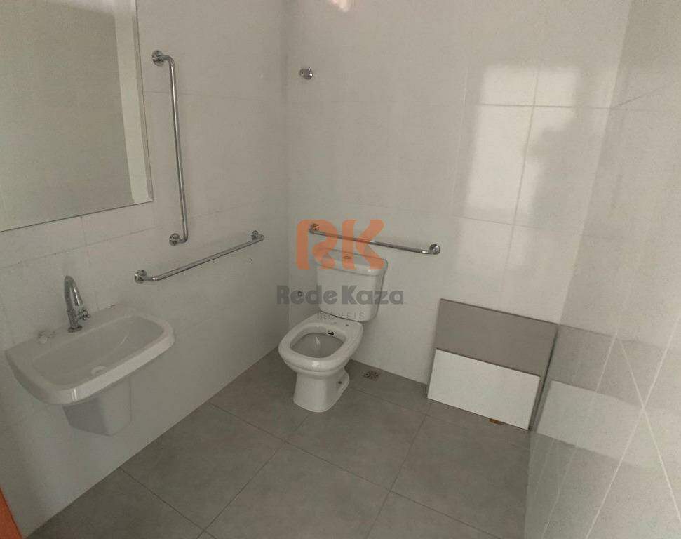 Sala à venda no São Luiz: 