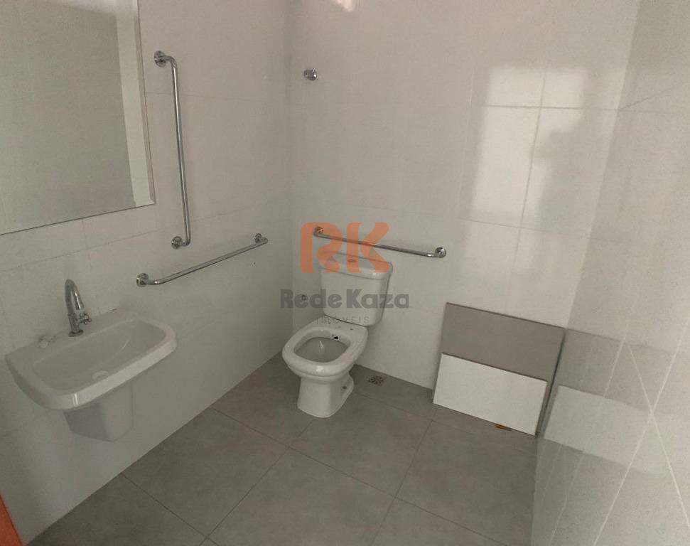 Sala à venda no São Luiz: 