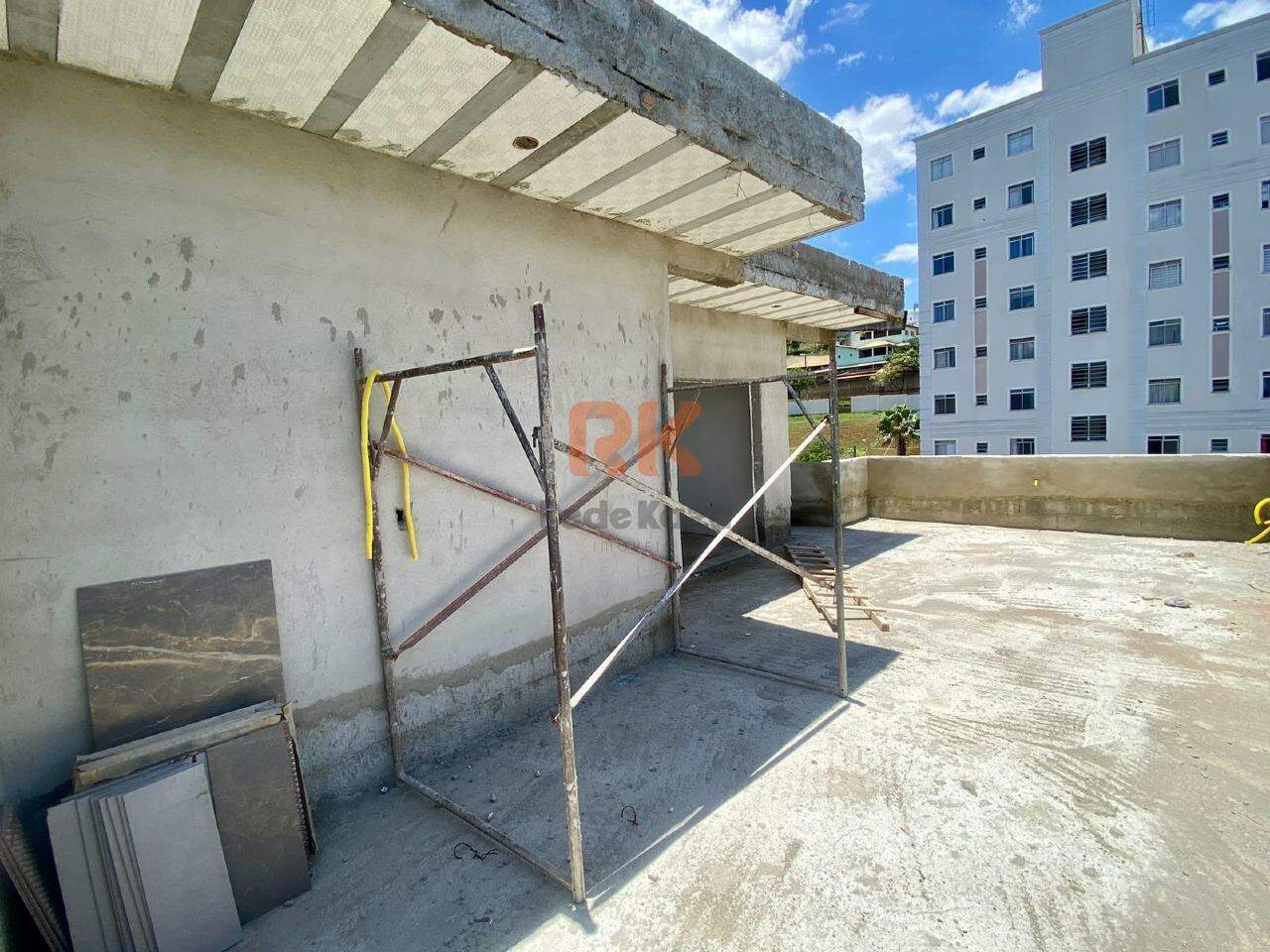 Cobertura à venda no Cabral: 