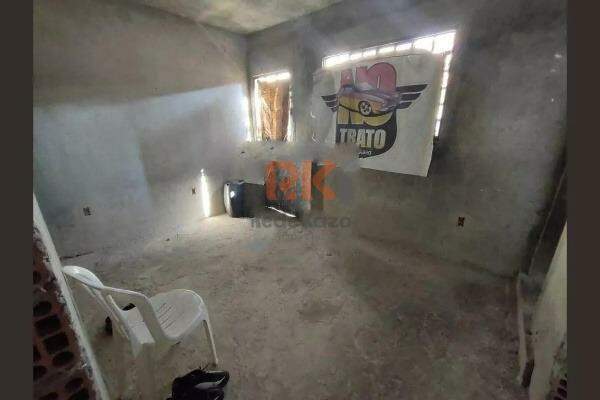 Casa à venda no Serrano: 