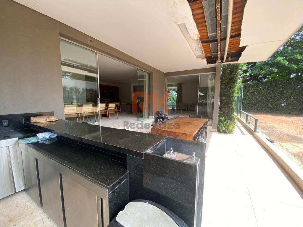 Casa à venda no Bandeirantes: 