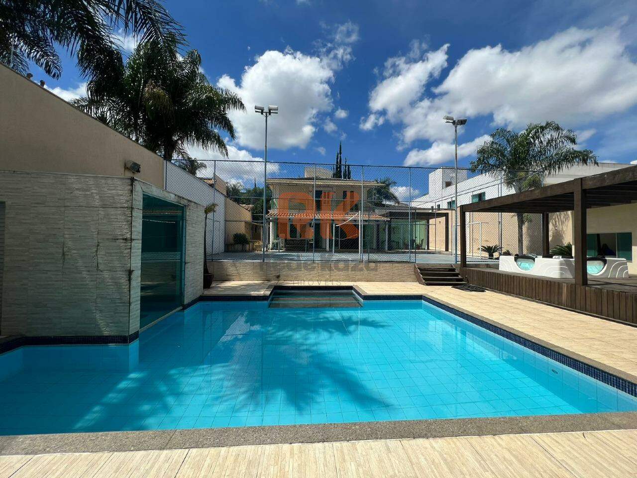 Casa à venda no Bandeirantes: 