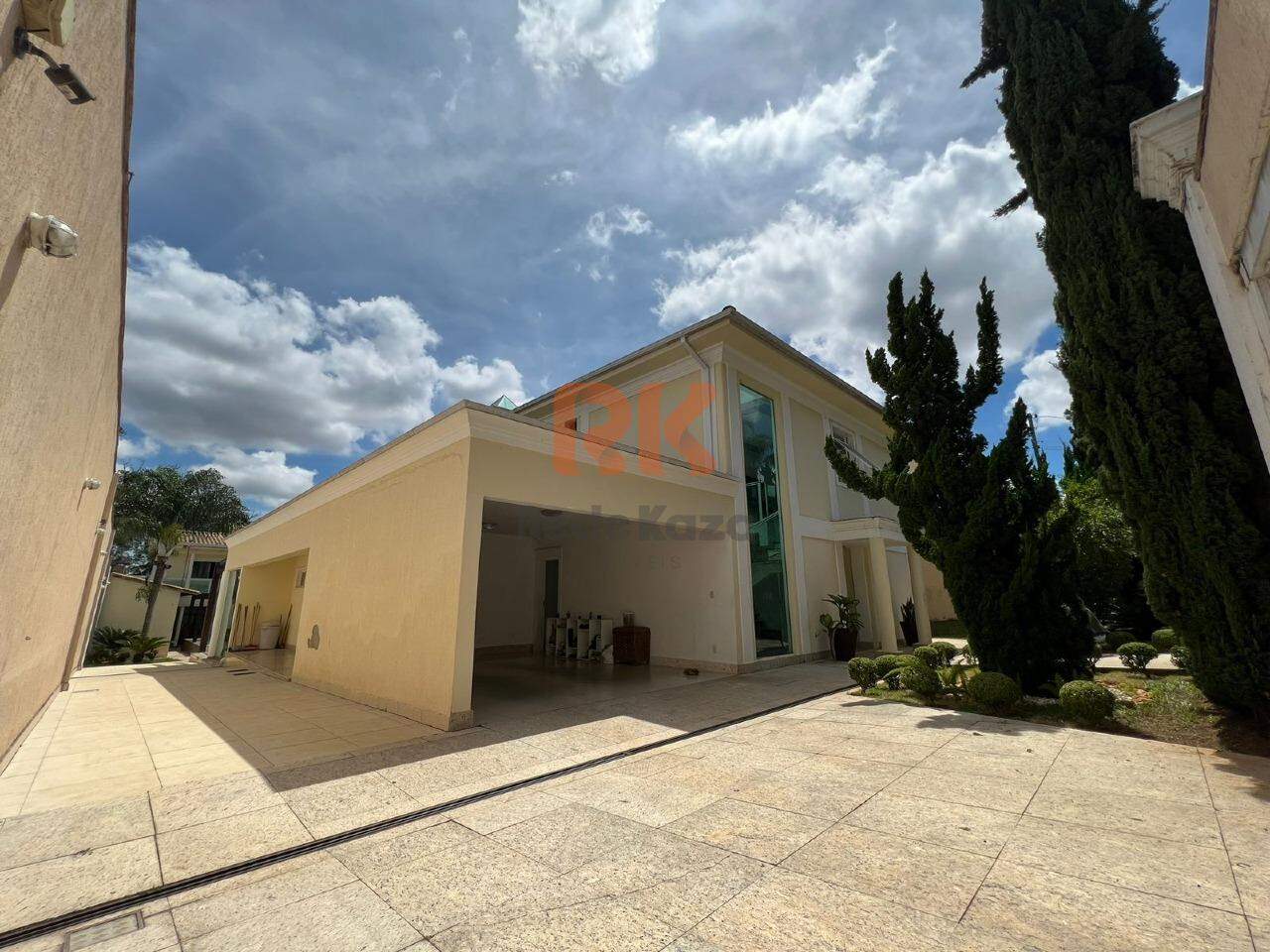 Casa à venda no Bandeirantes: 
