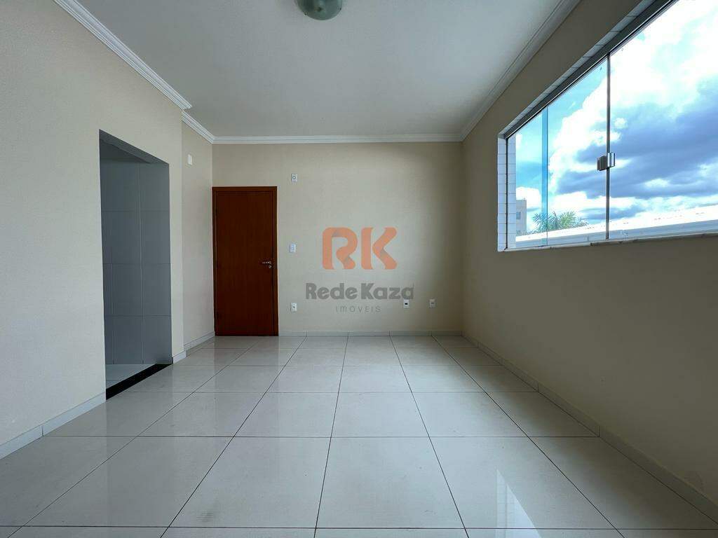 Apartamento à venda no Cabral: 