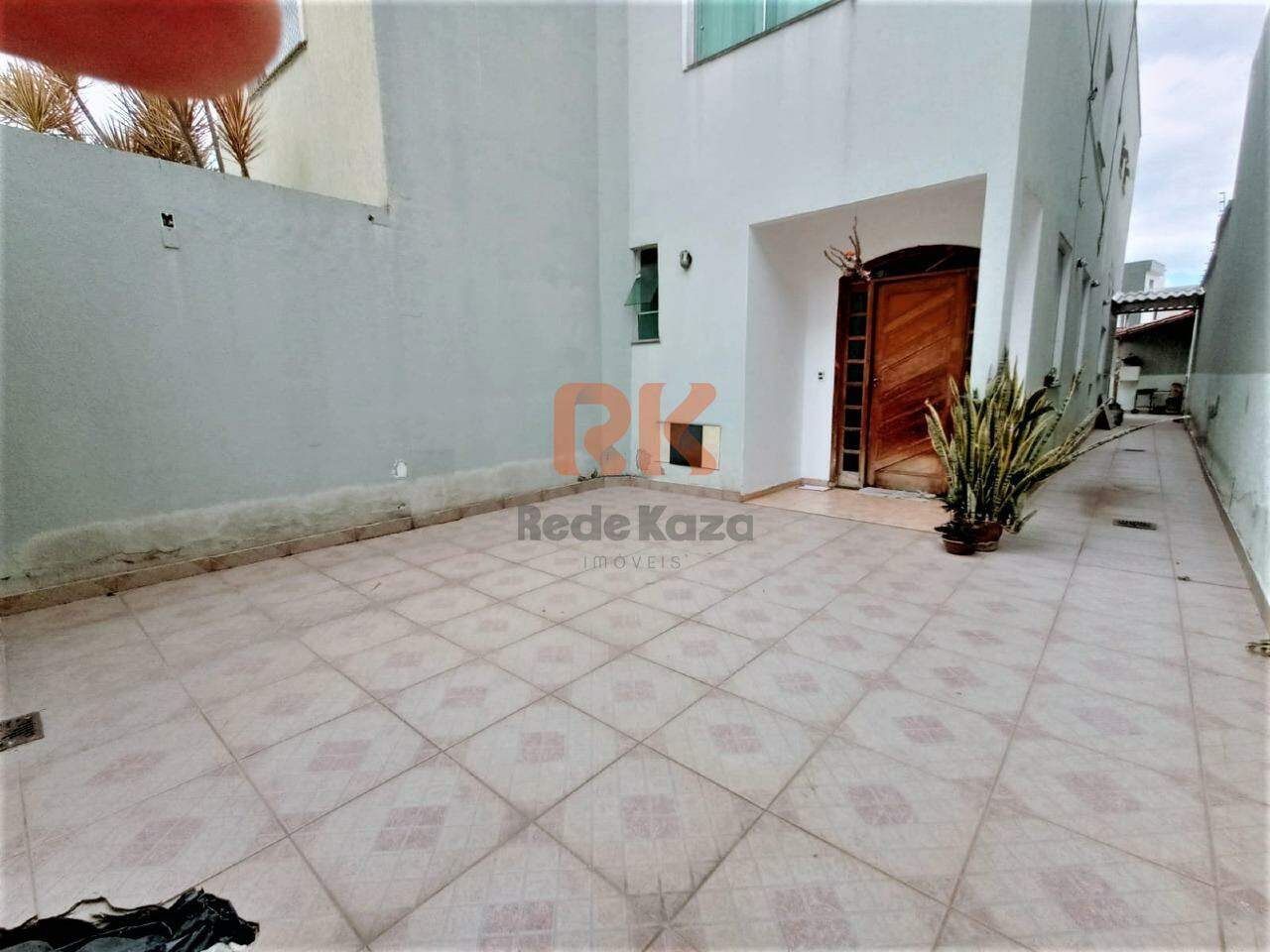 Casa à venda no Dona Clara: 