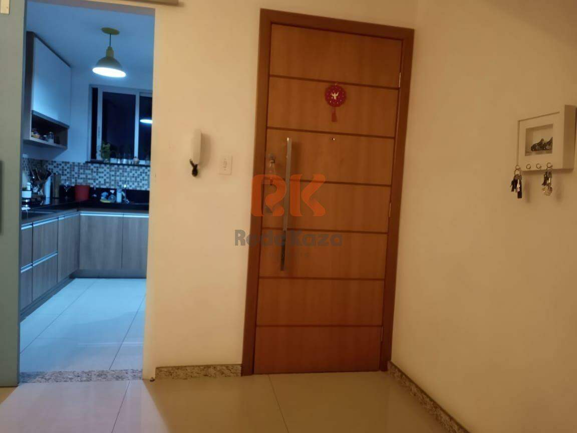 Cobertura à venda no Itapoã: 