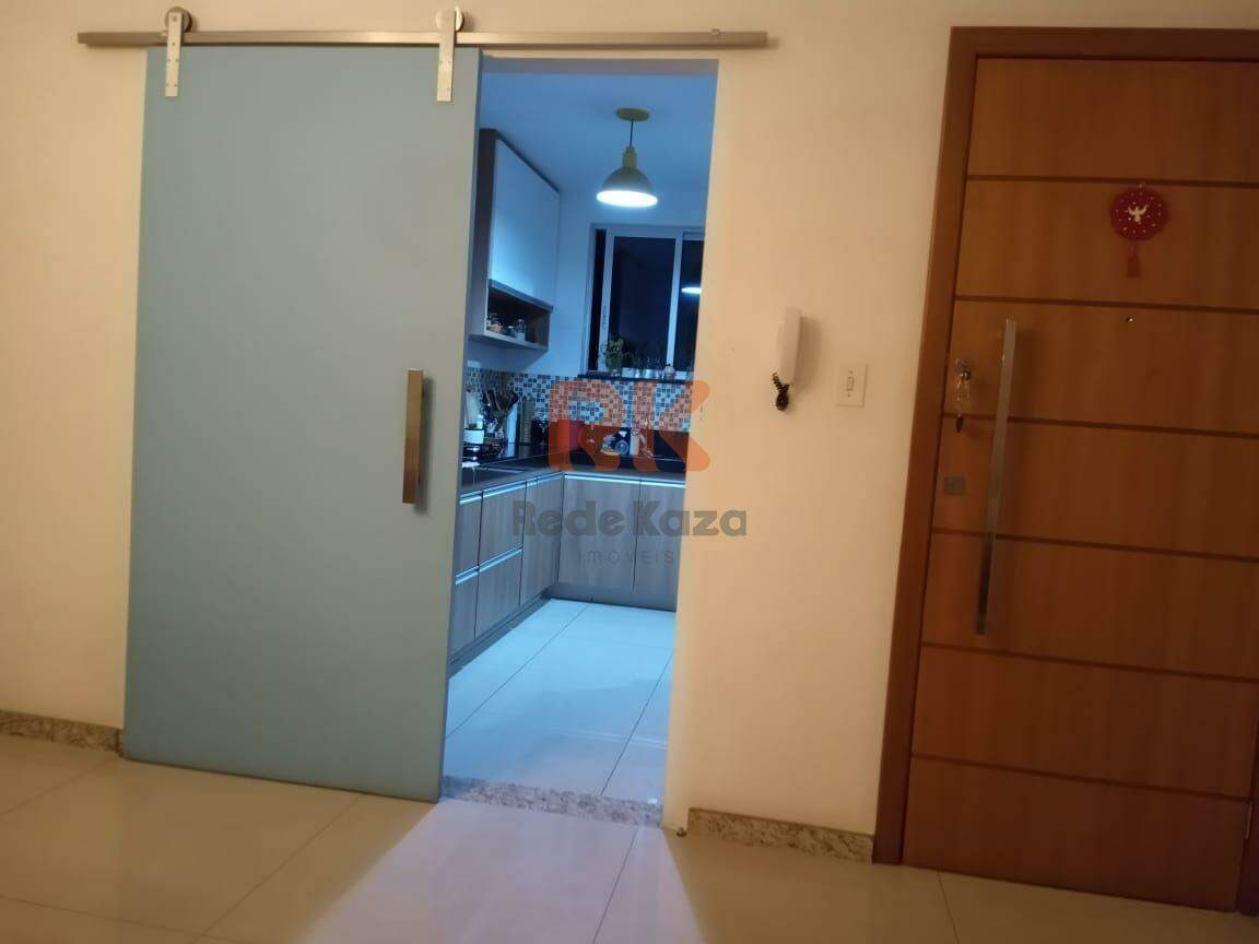 Cobertura à venda no Itapoã: 