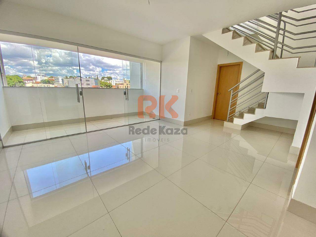 Cobertura à venda no Santa Rosa: 