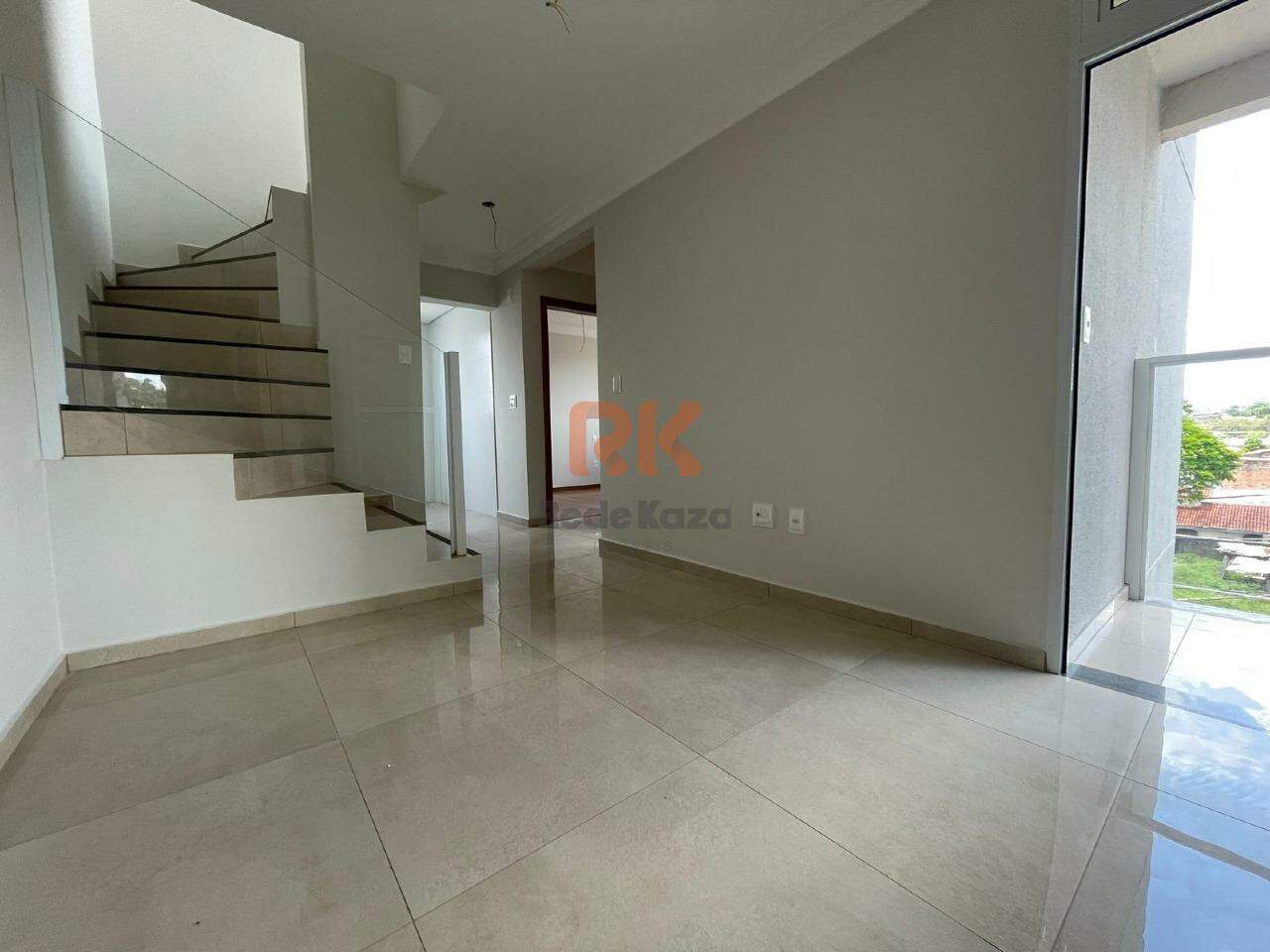 Cobertura à venda no Santa Terezinha: 