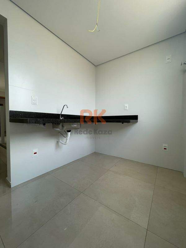 Cobertura à venda no Santa Terezinha: 