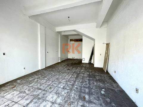 Ponto Comercial para aluguel no Santa Rosa: 