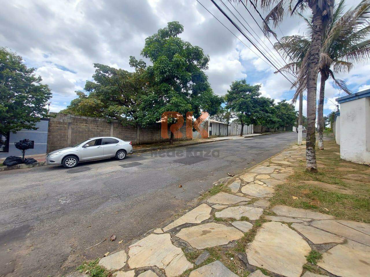 Terreno / Área à venda no Bandeirantes: 