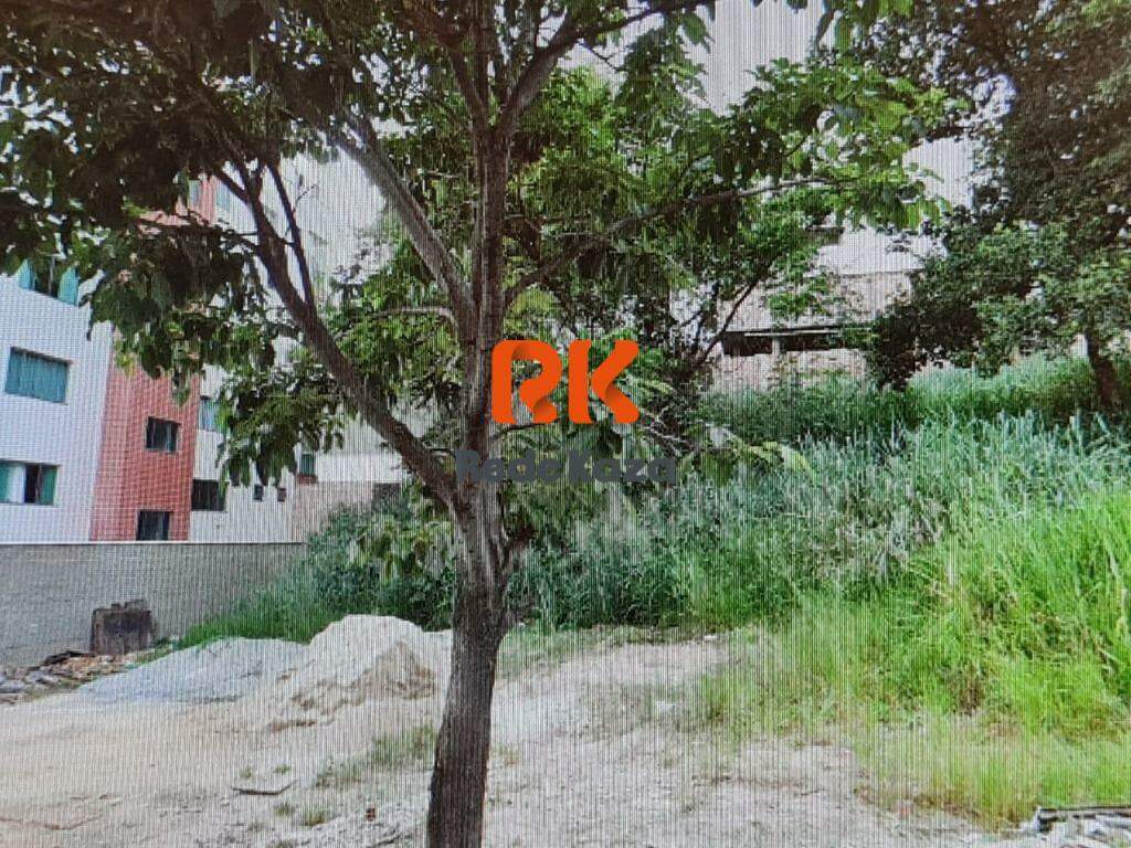 Cobertura à venda no Manacás: 