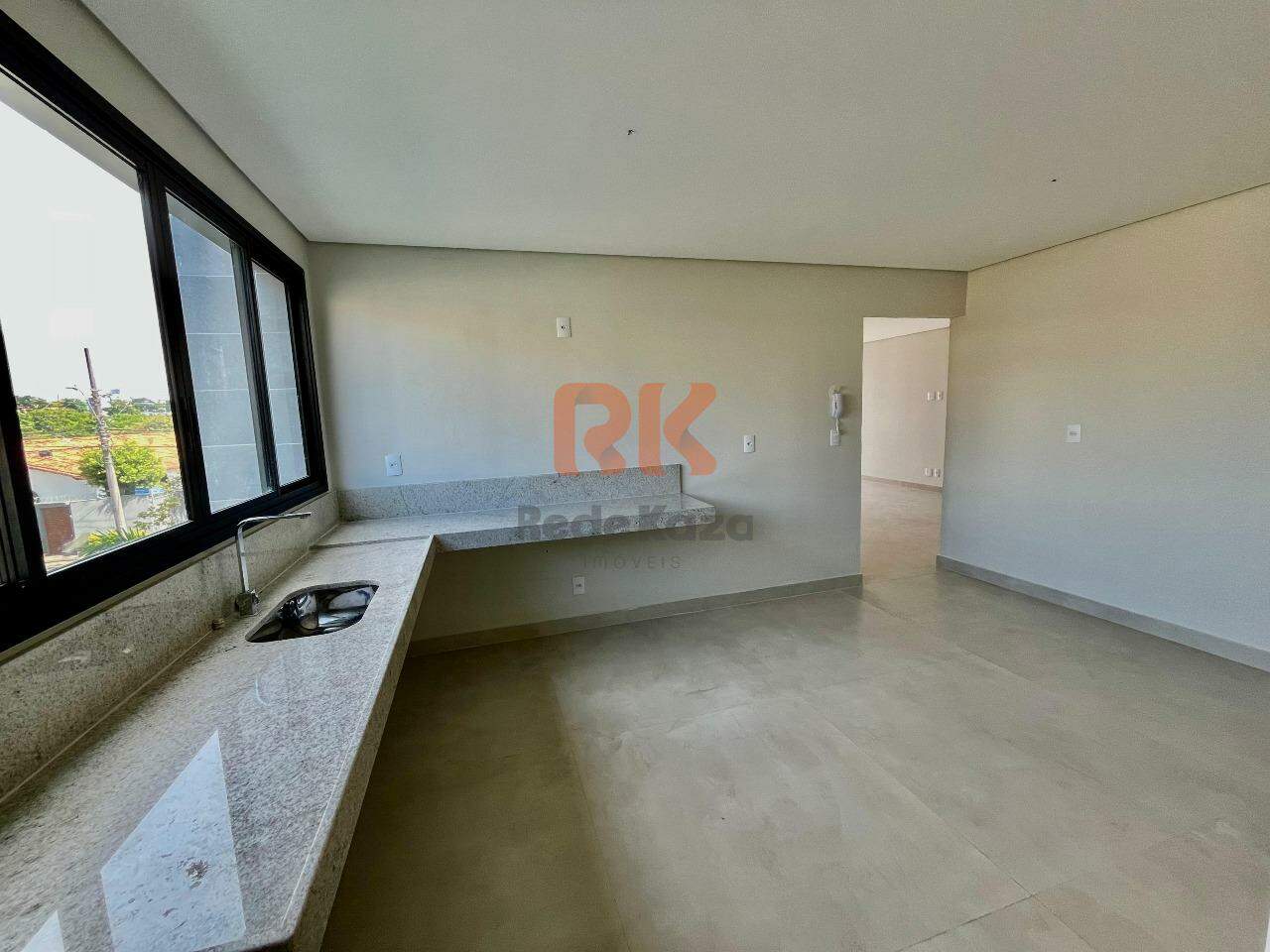 Área privativa à venda no Itapoã: 