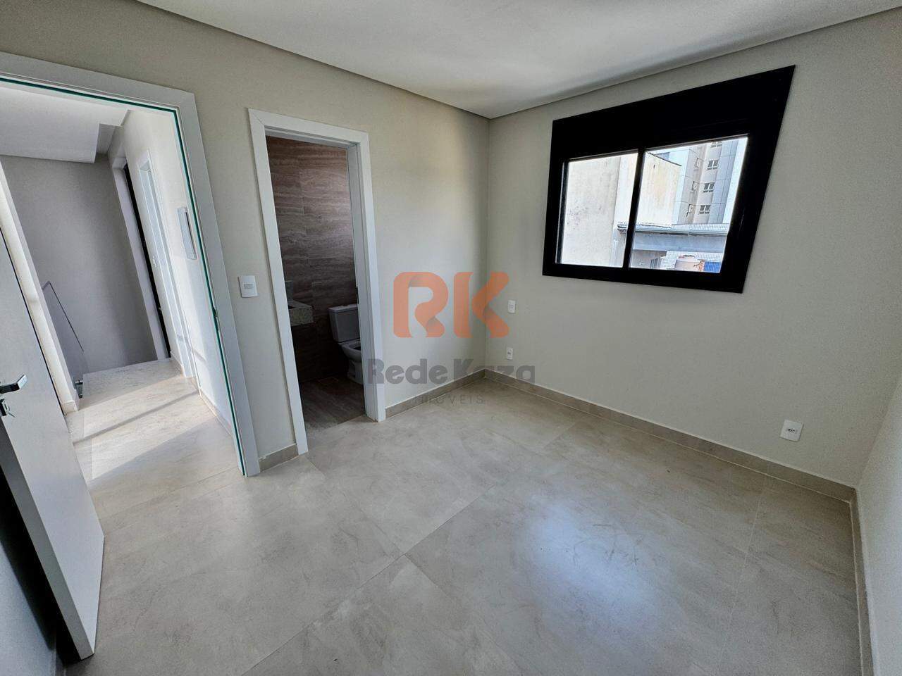 Cobertura à venda no Itapoã: 