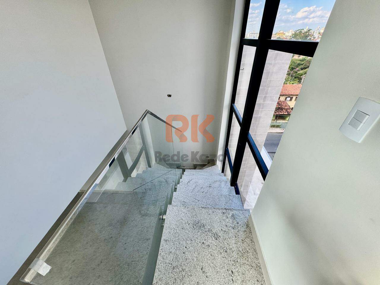 Cobertura à venda no Itapoã: 