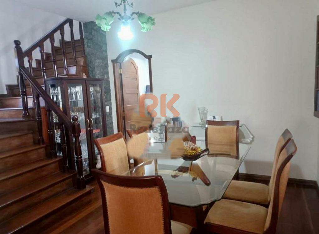 Casa à venda no Alípio de Melo: 