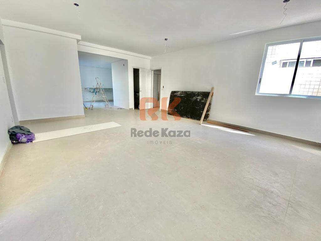 Área privativa à venda no Santa Rosa: 