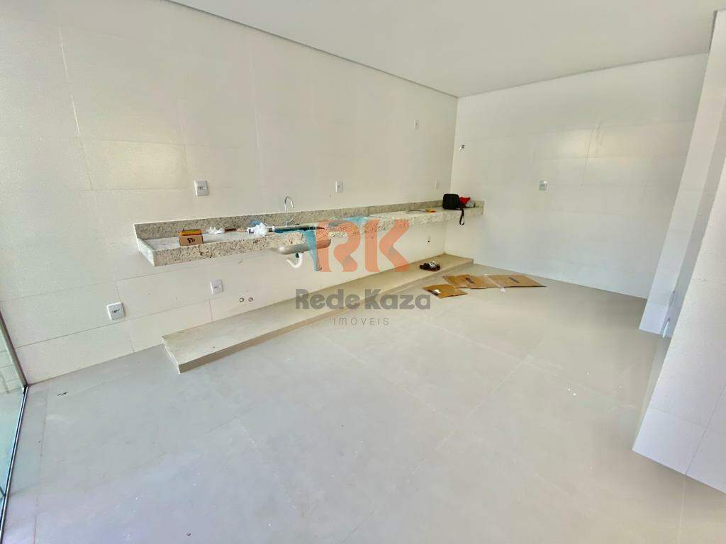 Área privativa à venda no Santa Rosa: 