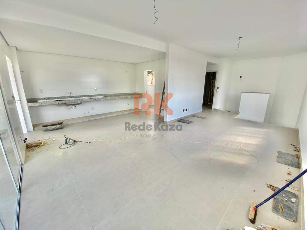 Cobertura à venda no Santa Rosa: 