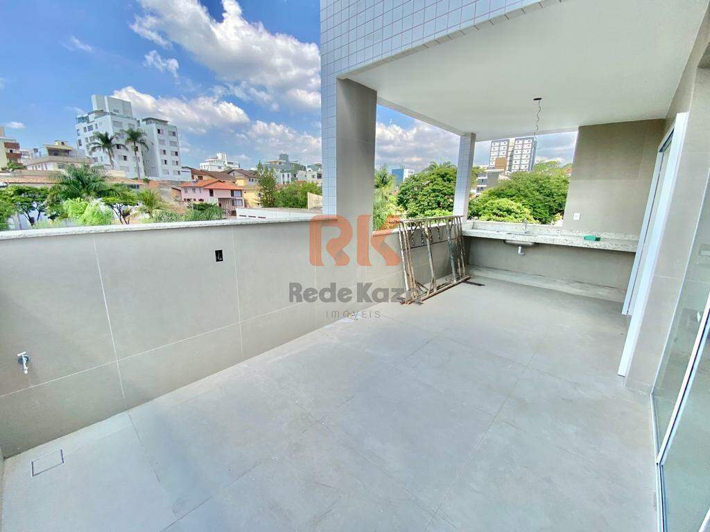 Cobertura à venda no Santa Rosa: 