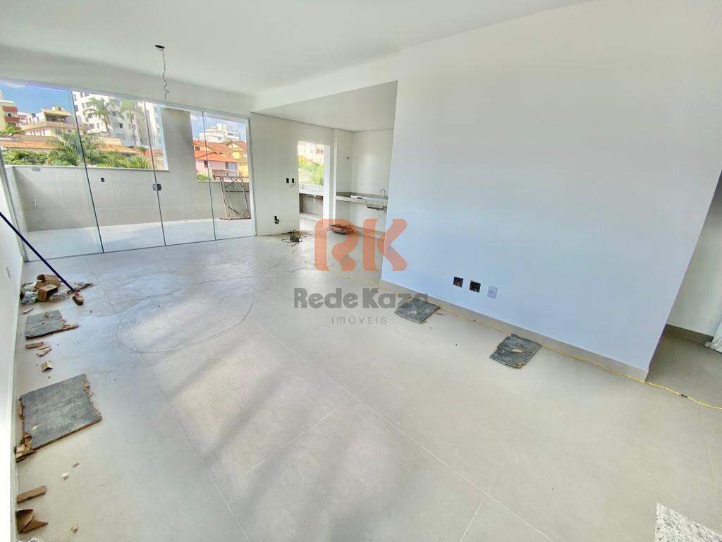 Cobertura à venda no Santa Rosa: 