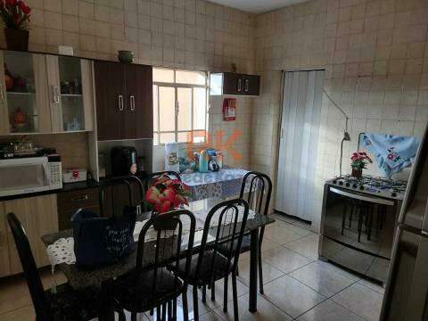 Casa à venda no Santa Terezinha: 